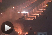 ドミノ倒しのように高架が崩壊。高速道路3.5キロを爆破解体（中国）