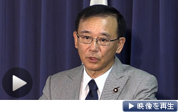 消費税上げは「レールが敷いてある」。谷垣幹事長が記者会見した（３日）